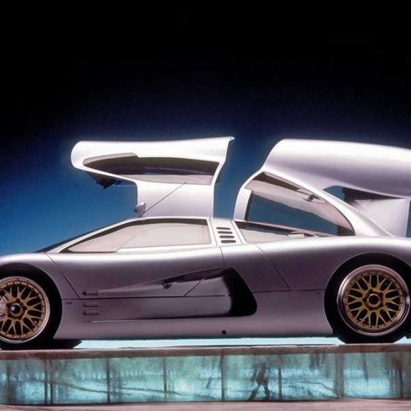 1993 Isdera Commendatore 112i 