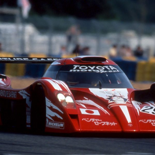 1999 Toyota TS020 