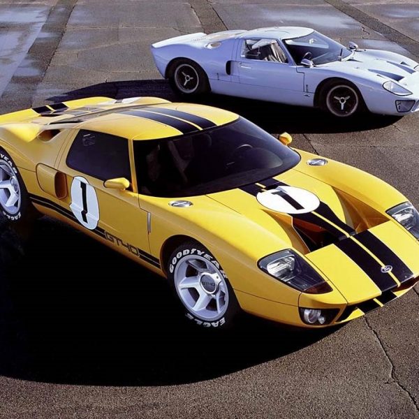 2002 Ford GT40 Concept 