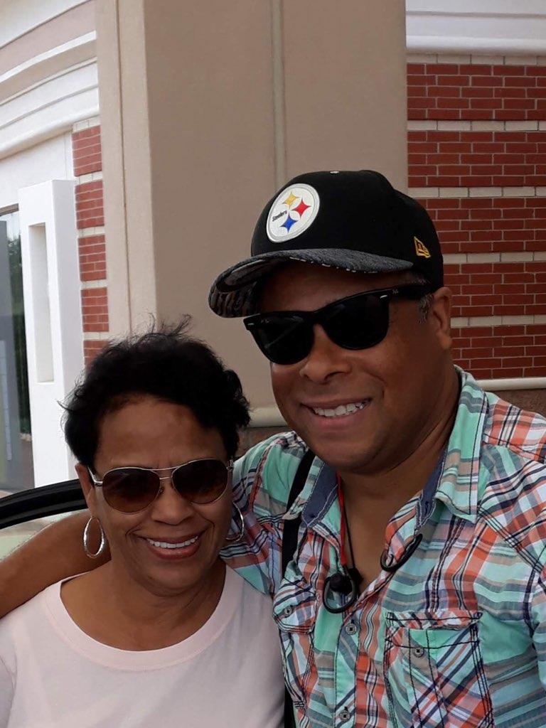 Reggae  On The River